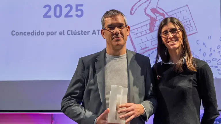 Entrega del Premio CIO Navarra 2025 a Jorge Garc&iacute;a Casanova. ATANA