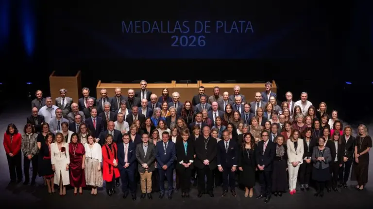 Medallistas en el acto celebrado en el Museo Universidad de Navarra. MANUEL CASTELLS / UNIVERSIDAD DE NAVARRA