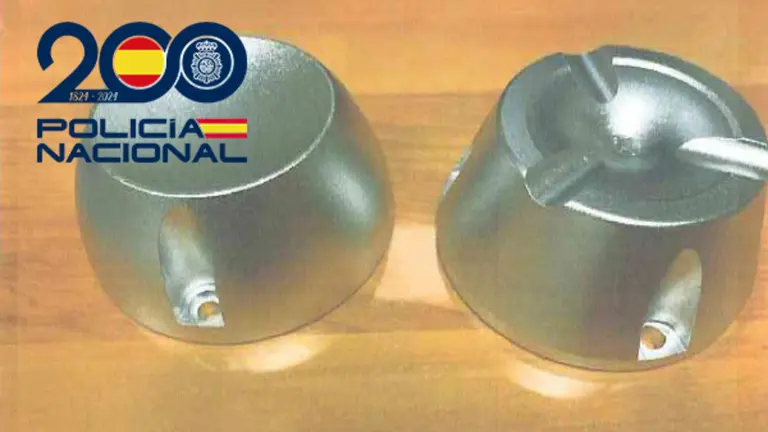 Utensilios para quitar sistemas de seguridad incautados en la operaci&oacute;n. POLIC&Iacute;A NACIONAL