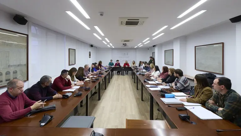 Imagen de la Mesa de Funci&oacute;n P&uacute;blica. EUROPA PRESS