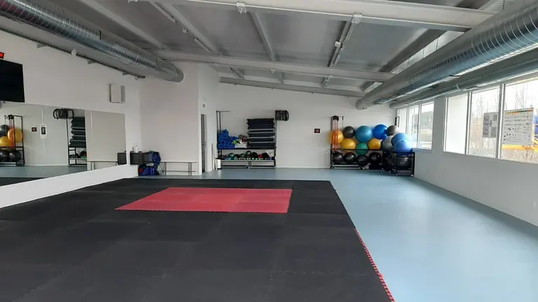 Nueva sala en el pol&iacute;gono de Fusti&ntilde;ana