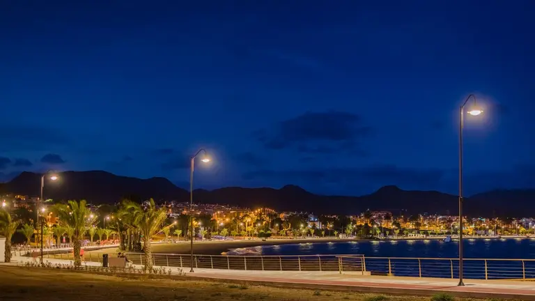 Paseo del Alamillo, en Mazarr&oacute;n (Murcia). ATP Iluminaci&oacute;n