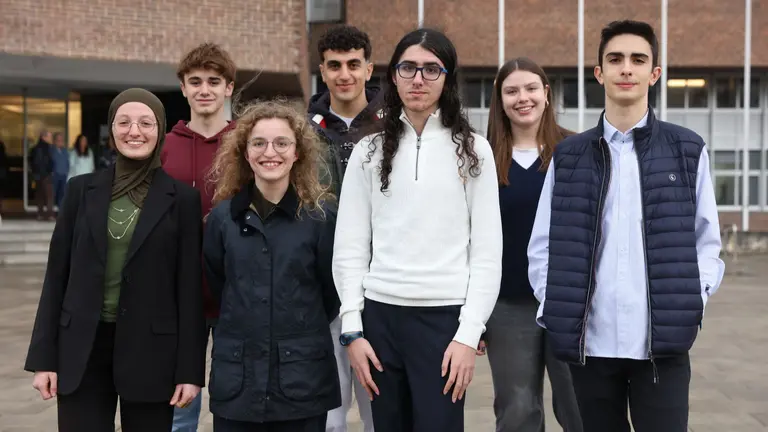 Ganadores y menciones especiales de la Olimpiada de Biolog&iacute;a en Navarra. MANUEL CASTELLS / UNIVERSIDAD DE NAVARRA