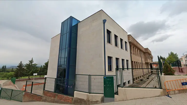 Imagen de archivo del colegio p&uacute;blico Ricardo Campano de Viana. GOOGLE MAPS