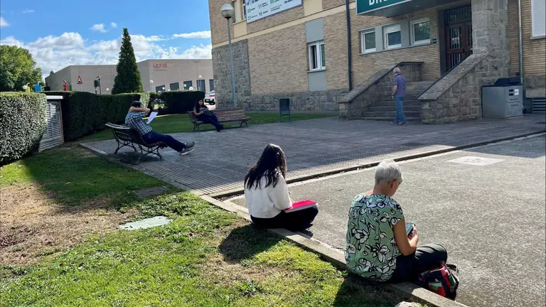 Fachada de la UNED. CEDIDA