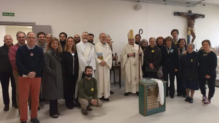 El arzobispo Florencio Rosell&oacute; en su visita hoy a la c&aacute;rcel de Pamplona. CEDIDA