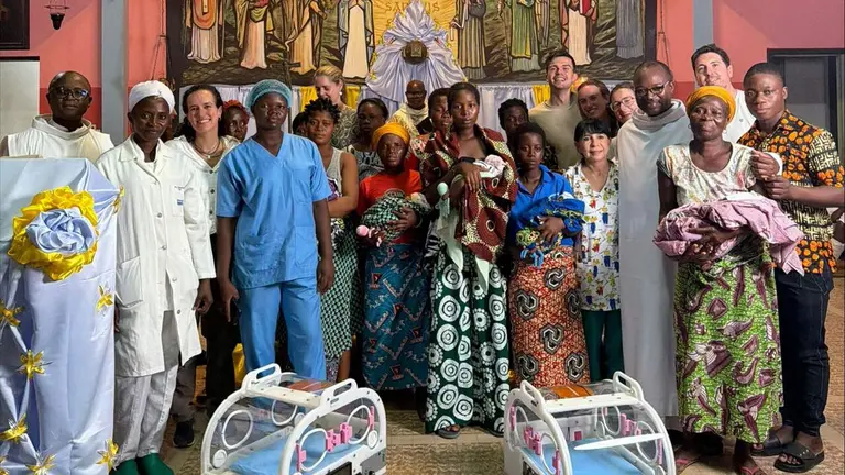 Imagen del proyecto navarro de incubadoras en Togo. CEDIDA