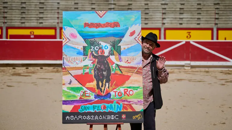 Una obra del pintor Carlos Franco anuncia la Feria del Toro de los Sanfermines de 2026. PABLO LASAOSA