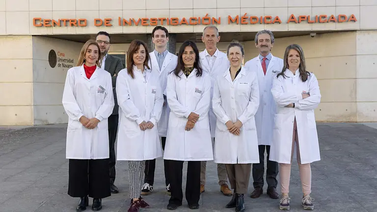 Especialistas e investigadores del Grupo de Desarrollo de Vacunas y del &Aacute;rea de C&aacute;ncer de H&iacute;gado y P&aacute;ncreas del CCUN.