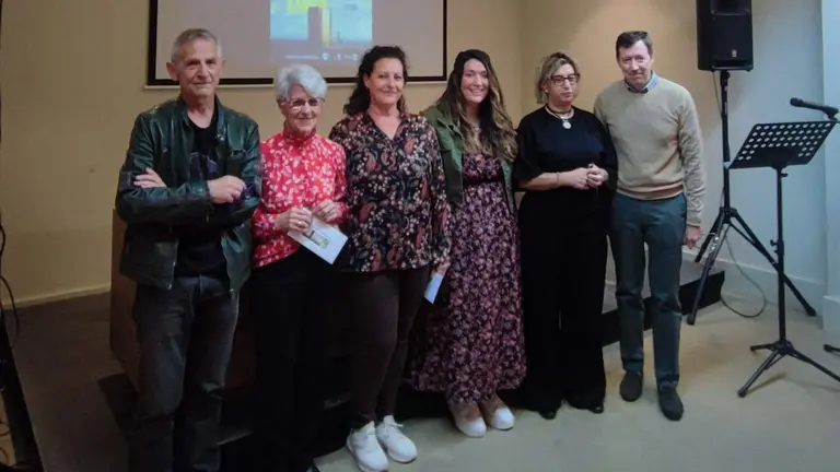 Foto de los premiados en el concurso de microrrelatos. AYUNTAMIENTO DE TUDELA