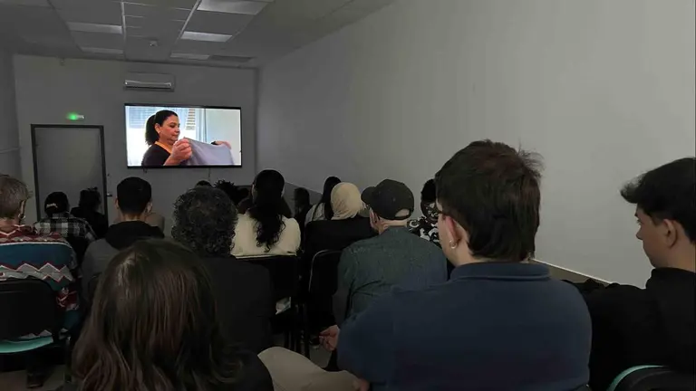 Proyecci&oacute;n de documentales realizados por los alumnos del Foro Europeo. CEDIDA