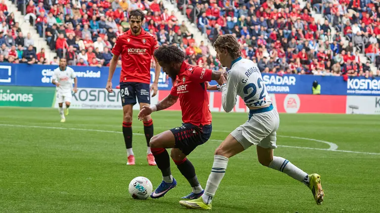 Partido de La Liga EA Sports entre CA Osasuna y RCD Espanyol disputado en el estadio de El Sadar en Pamplona. I&Ntilde;IGO ALZUGARAY