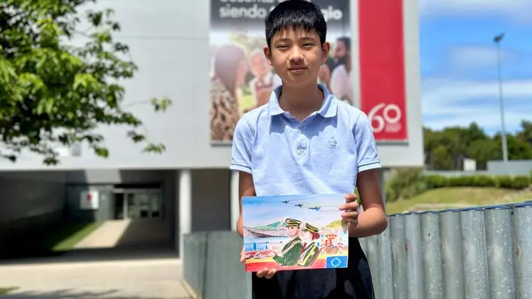 Hao Quan Pan. alumno de Miravalles &ndash; El Red&iacute;n, gana el concurso escolar &ldquo;&iquest;Qu&eacute; es un rey para ti?&rdquo; en Navarra.