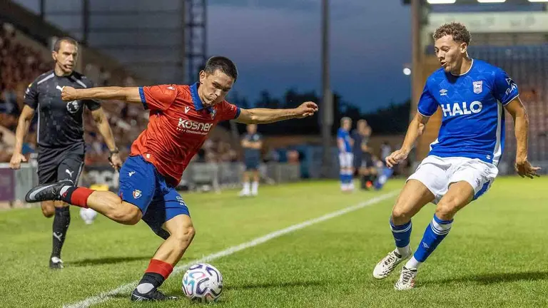 Partido de pretemporada 2026 de Osasuna en Inglaterra ante el  Ipswich Town. CA OSASUNA