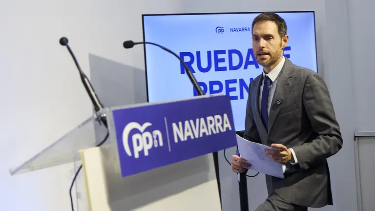 Rueda de prensa del secretario general del PPN, Sergio Sayas, para abordar la situaci&oacute;n de las obras de los t&uacute;neles de Belate. I&Ntilde;IGO ALZUGARAY