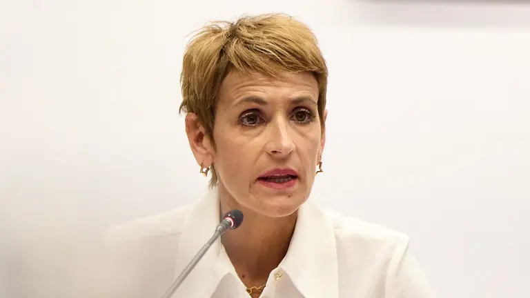 Comisi&oacute;n de R&eacute;gimen Foral del Parlamento de Navarra. Comparecencia para que la presidenta del Gobierno de Navarra, Mar&iacute;a Chivite, para informar sobre las obras de los t&uacute;neles de Belate y la situaci&oacute;n a d&iacute;a de hoy. NAVARRA.COM