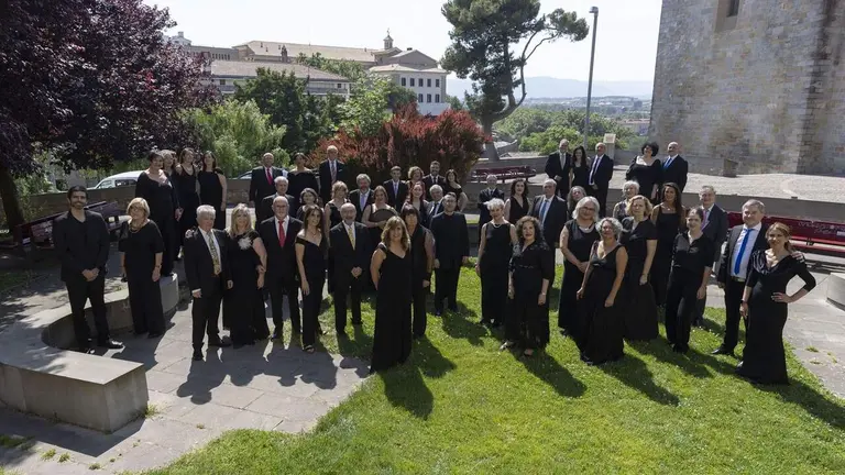 Coro de la Asociaci&oacute;n Gayarre de Amigos de la &Oacute;pera. AGAO