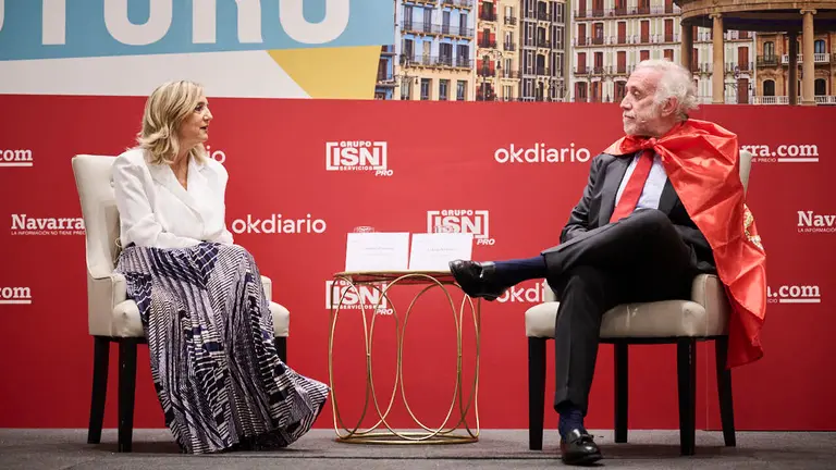 La presidenta de UPN Cristina Ibarrola participa en el evento 'Navarra Presente y Futuro' en el Hotel 3 Reyes de Pamplona. PABLO LASAOSA
