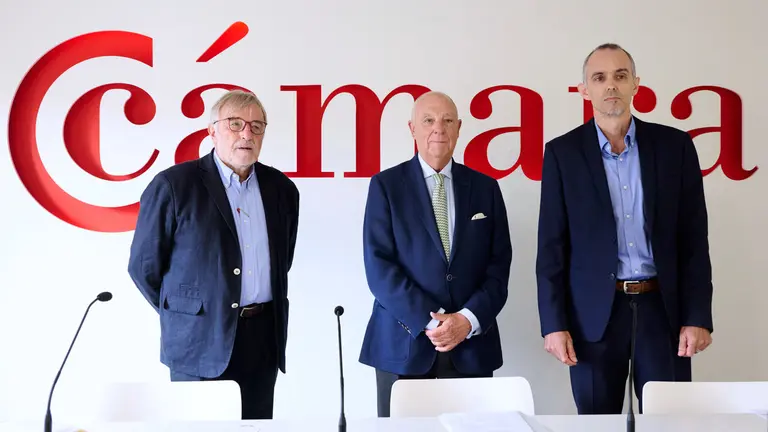 El presidente de la C&aacute;mara de Comercio, Javier Taberna, presenta el informe 'La vivienda en Navarra: diagn&oacute;stico y propuesta de medidas'. I&Ntilde;IGO ALZUGARAY