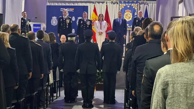 Celebraci&oacute;n del D&iacute;a de los &Aacute;ngeles Custodios en Tudela. POLIC&Iacute;A NACIONAL