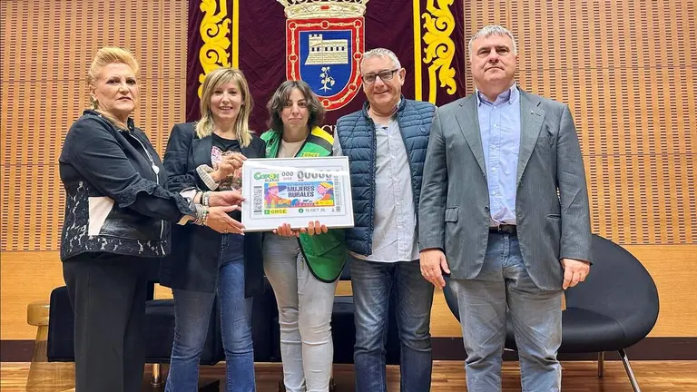 Presentaci&oacute;n del cup&oacute;n en Marcilla. GRUPO SOCIAL ONCE