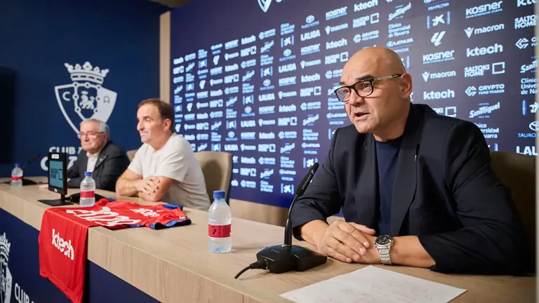 Presentaci&oacute;n de Jagoba Arrasate como nuevo entrenador de Osasuna. PABLO LASAOSA