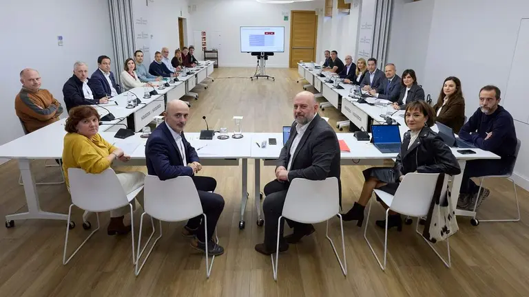 Reuni&oacute;n del Consejo Econ&oacute;mico y Social de Navarra. GOBIERNO DE NAVARRA