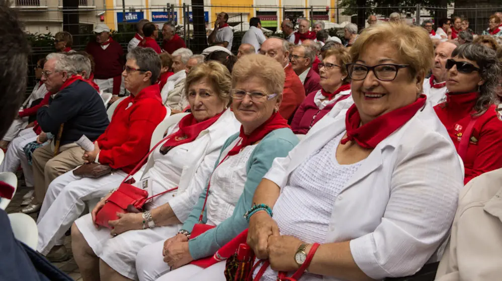 Concierto del Día de los mayores 12 de Julio en la Plaza de los fueros. Maite H. Mateo