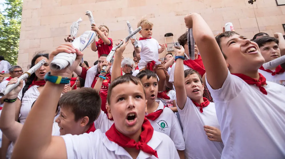 Niños y niñas participan en el encierro txiki de San Fermín 2018 (26). IÑIGO ALZUGARAY