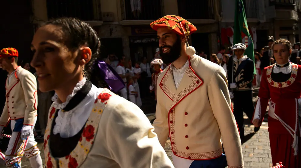 La Corporación municipal recorre las calles de Pamplona por la Octava de San Fermín 2018. PABLO LASAOSA 04