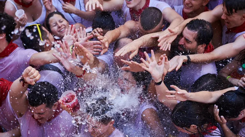 El chupinazo inaugura las fiestas de San Fermín 2019. PABLO LASAOSA 66