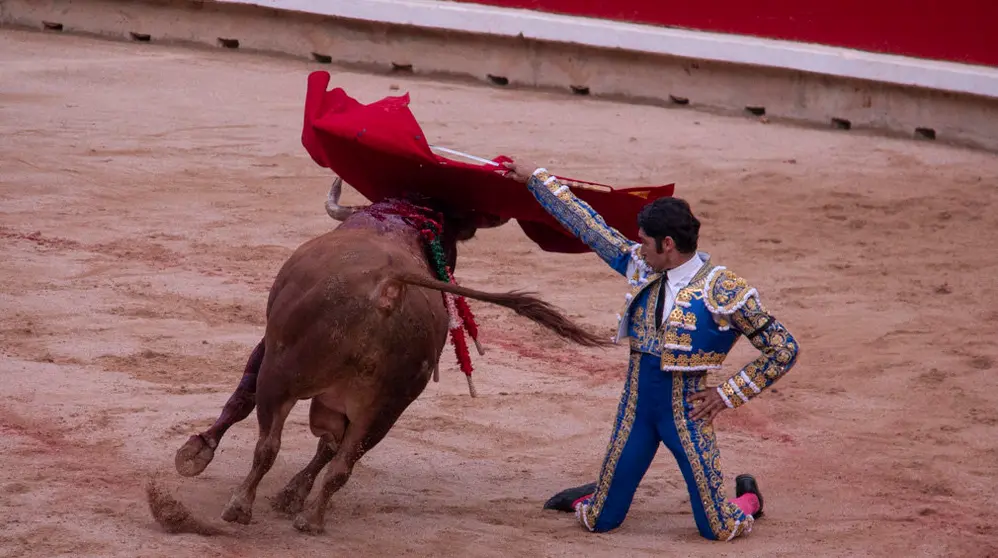 Sexta corrida de San Fermines con toros de Núnez del Cuvillo para Miguel Ángel Perera, Cayetano Rivera, Antonio FerreraNOEMÍ VERA_29