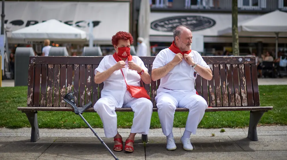 Plaza del Castillo de Pamplona a las 12 de la mañana del 6 dde Julio del 2020 en los no sanfermines. MIGUEL OSÉS