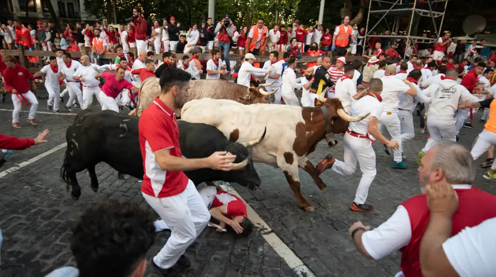 Encierro a la altura de telefónica el día 8 de Julio en San Fermín 2022. IRAITZ IRIARTE.