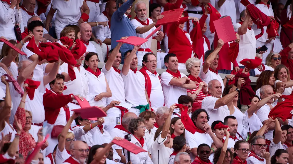 Corrida de rejones de El Capea para Pablo Hermoso de Mendoza, Guillermo Hermoso de Mendoza y Roberto Armend&aacute;riz en San Ferm&iacute;n 2024. PABLO LASAOSA