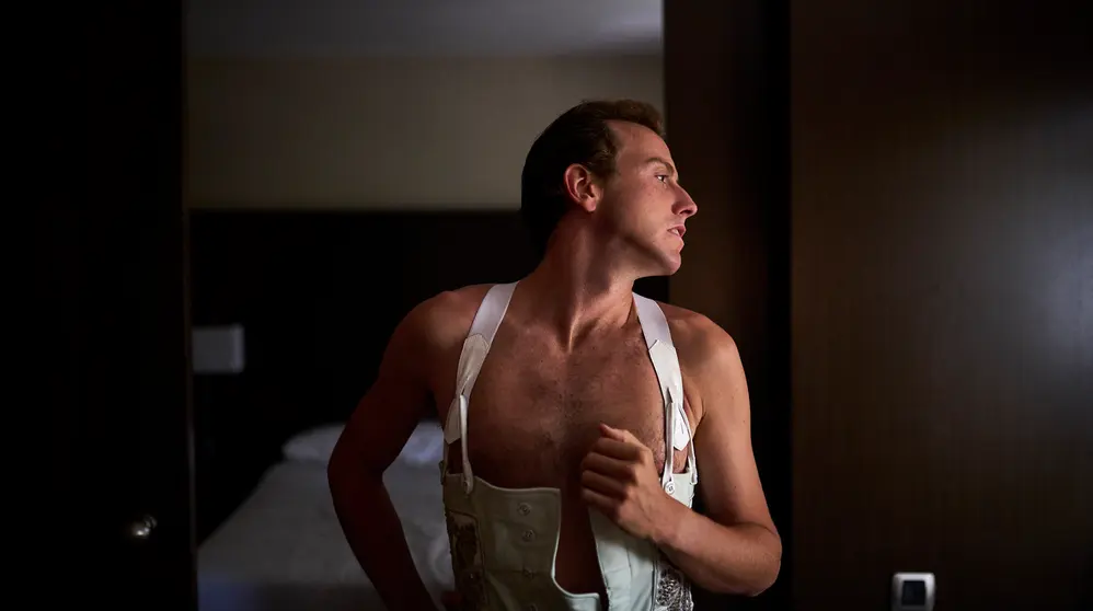 El torero Rom&aacute;n se prepara para torear en la Plaza de Toros de Pamplona a los Cebada Gago durante la segunda tarde de toros de San Ferm&iacute;n 2024. PABLO LASAOSA