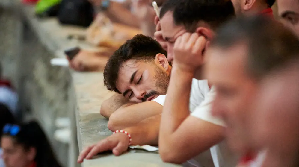 - Quinto encierro de San Ferm&iacute;n 2024 con toros de Domingo Hern&aacute;ndez en el interior de la plaza de toros. IRANZU LARRASOA&Ntilde;A