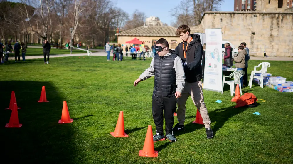 Evento Conexi&oacute;n Social Uni2, un encuentro social y deportivo, organizado por el alumnado del CI Burlada FP, orientado a "visibilizar distintas realidades de discapacidad y exclusi&oacute;n". PABLO LASAOSA