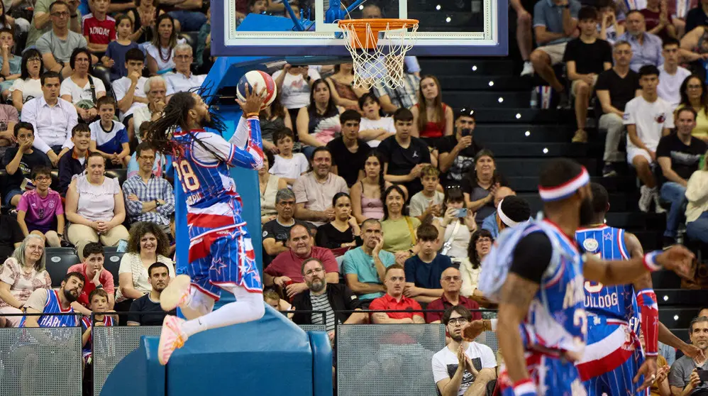 Gira del Centenario de los Harlem Globetrotters en el pabell&oacute;n Navarra Arena de Pamplona. I&Ntilde;IGO ALZUGARAY