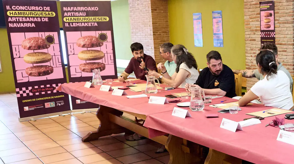Entrega los premios del II Concurso de Hamburguesas Artesanas de Navarra. I&Ntilde;IGO ALZUGARAY