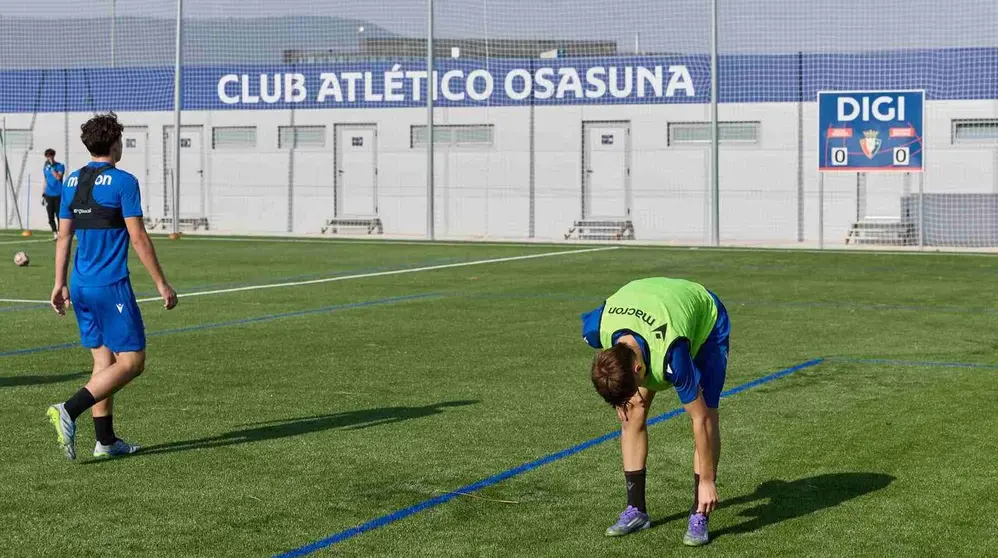 Nuevos campos, con vestuario y grada en las instalaciones deportivas de Tajonar. OSASUNA