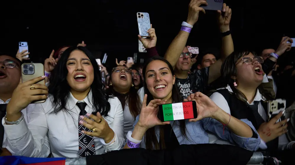 Concierto de Morat en el pabell&oacute;n Navarra Arena dentro de su gira Ya es ma&ntilde;ana Tour. I&Ntilde;IGO ALZUGARAY