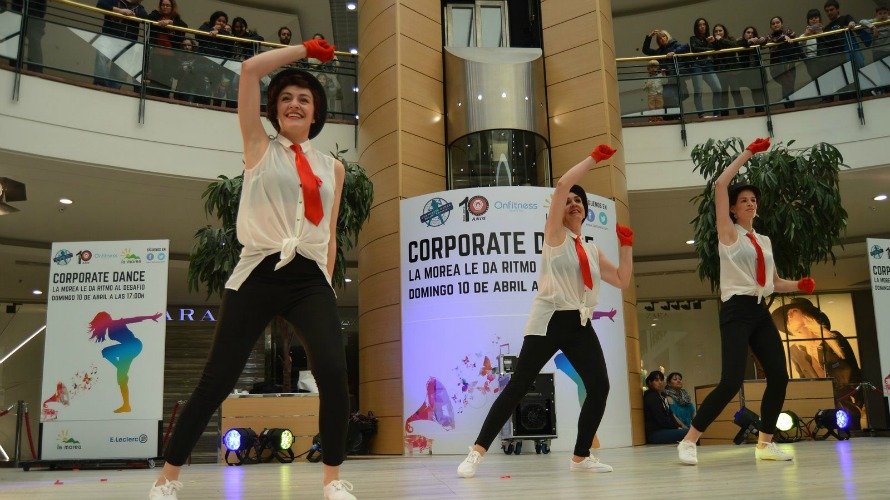 ACCIONA WINDPOWER DURANTE LA DEFENSA DE SU COREOGRAFÍA en el Desafío Empresas.