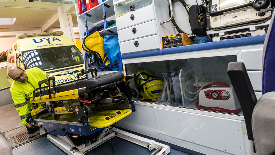 Presentación de materiales y vehículos de un proyecto de la DYA (31). IÑIGO ALZUGARAY