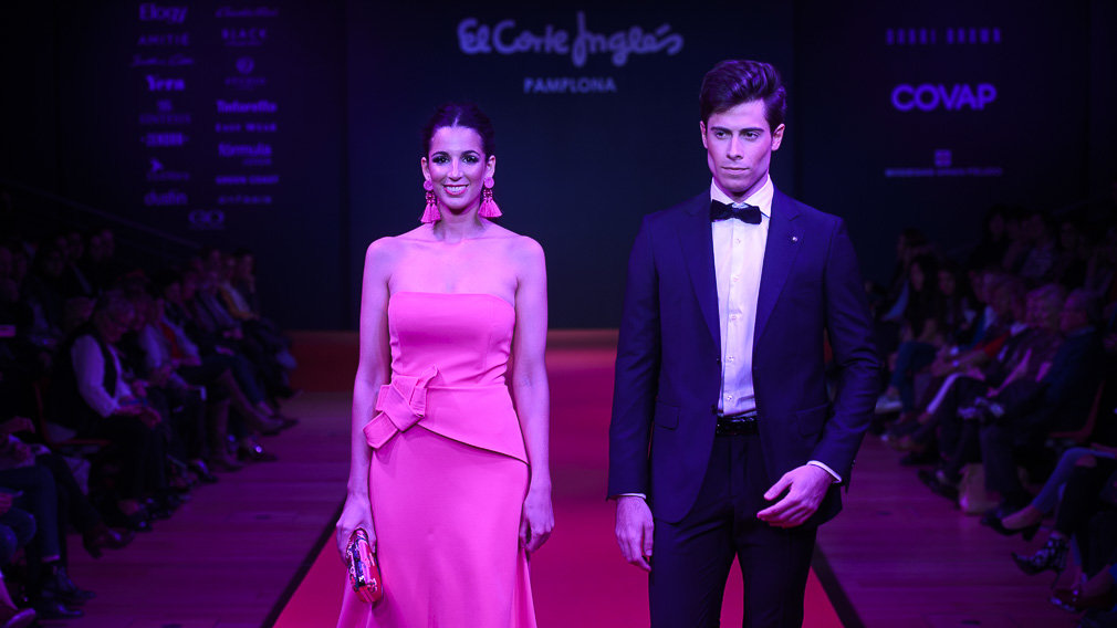 FIESTA EL CORTE INGLÉS. El fucsia es sin duda uno de los colores protagonistas para las prendas de fiesta.