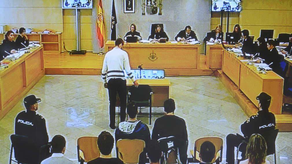 El cabecilla de la paliza de Alsasua reconoce ahora que se encaró con los agentes pero que no les agredió