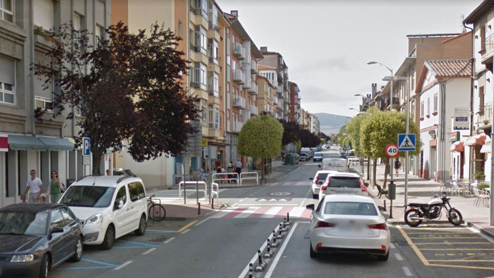 AMPLIACIÓN:  Un descuido al desempañar el cristal, la causa del atropello a una familia en Noáin