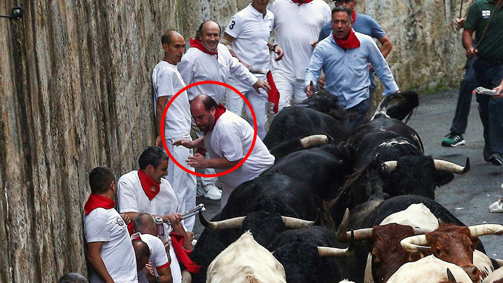 La primera cogida de San Fermín: así ha sido el momento de la cornada a un pamplonés de 38 años
