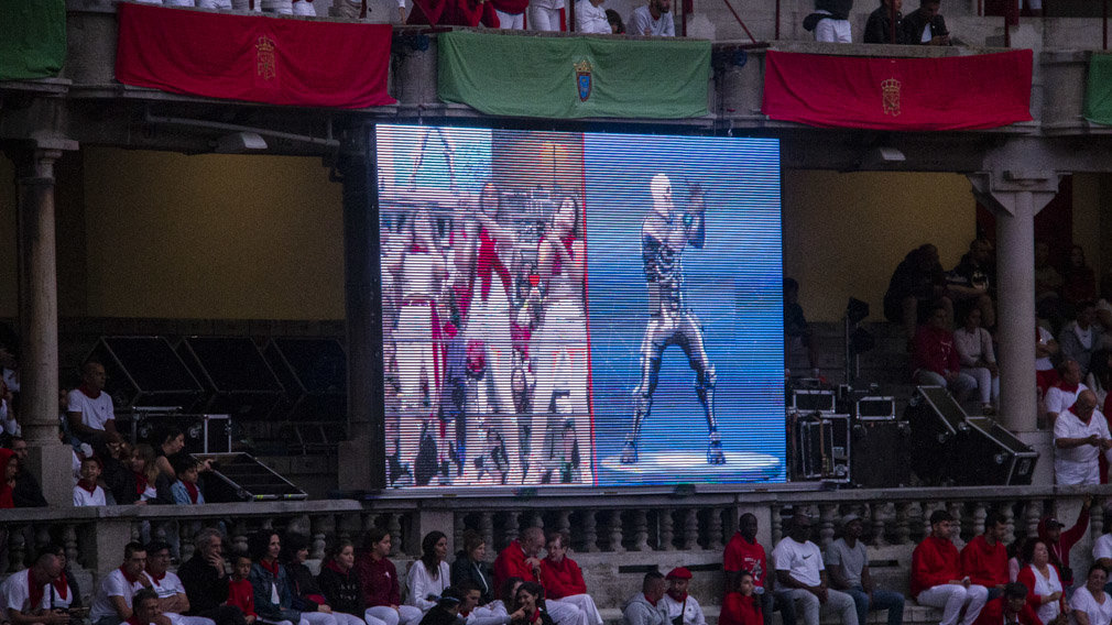 Día 9 Tercer encierro de San Fermín 2019 con toros de José Escolar en la plaza de toros, Pamplona. . NOEMÍ VERA  _10