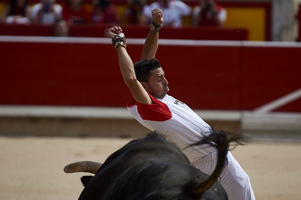 Concurso de recortadores de las fiestas de San Fermín de 2019 en la plaza de toros. MIGUEL OSÉS